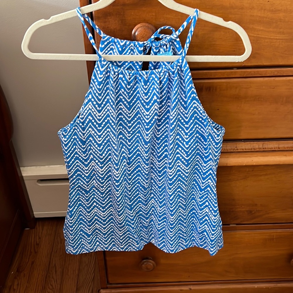 JMcLaughlin blue and white pattern top.
